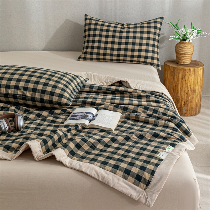 91家纺网 家纺一手货源 找家纺 天瑜家纺 2025新款色织全棉水洗棉棉花夏被 绿咖中格