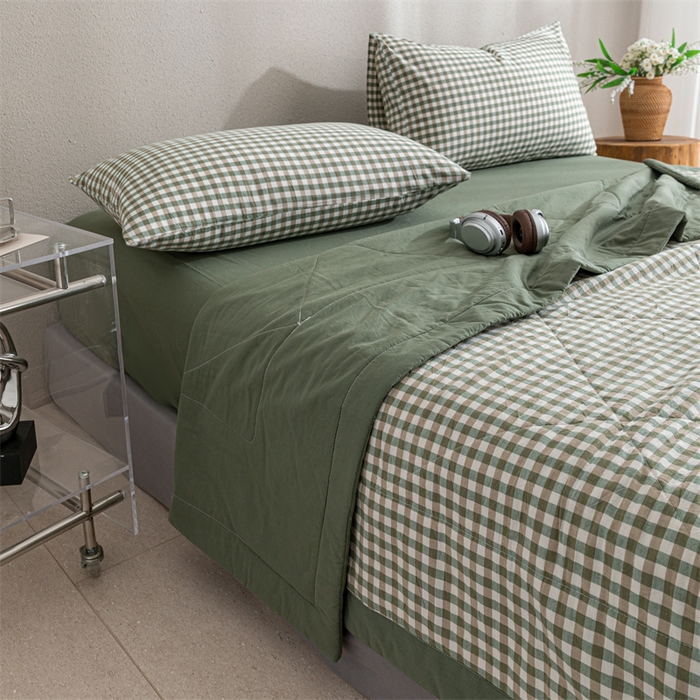 91家纺网 家纺一手货源 找家纺 天瑜家纺 2025新款色织全棉水洗棉棉花夏被 绿小格