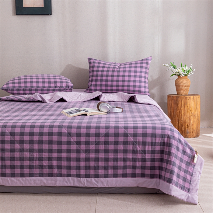 91家纺网 家纺一手货源 找家纺 天瑜家纺 2025新款色织全棉水洗棉棉花夏被 深紫中格