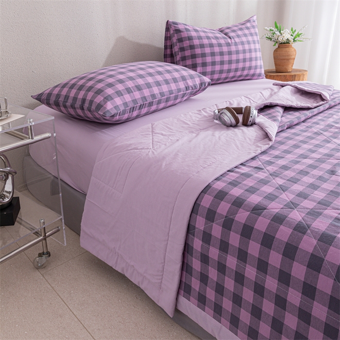 91家纺网 家纺一手货源 找家纺 天瑜家纺 2025新款色织全棉水洗棉棉花夏被 深紫中格