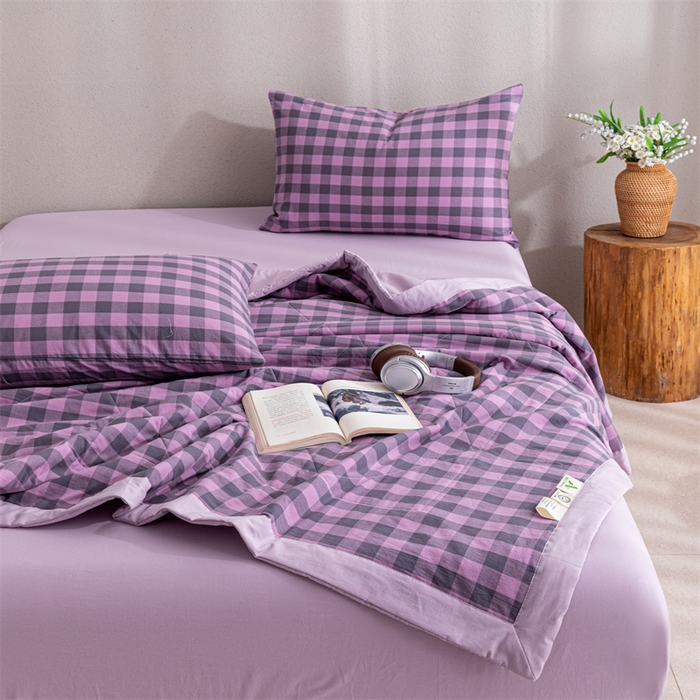 91家纺网 家纺一手货源 找家纺 天瑜家纺 2025新款色织全棉水洗棉棉花夏被 深紫中格