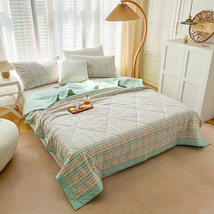 91家纺网 家纺一手货源 找家纺 天瑜家纺 2025新款色织全棉水洗棉棉花夏被 冰激凌格