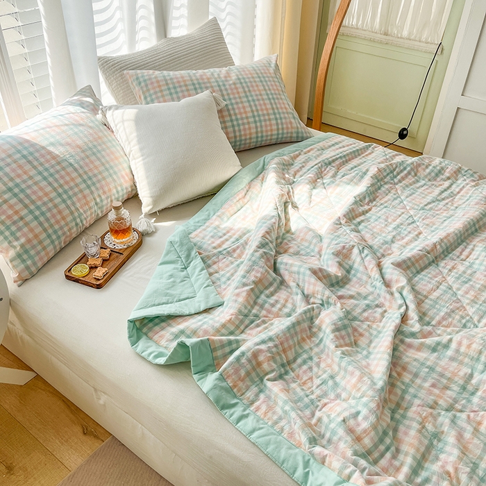 91家纺网 家纺一手货源 找家纺 天瑜家纺 2025新款色织全棉水洗棉棉花夏被 冰激凌格