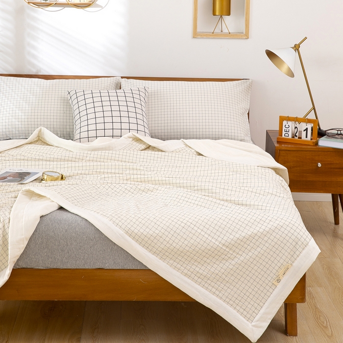 91家纺网 家纺一手货源 找家纺 天瑜家纺 2025新款色织全棉水洗棉棉花夏被 纯白小格