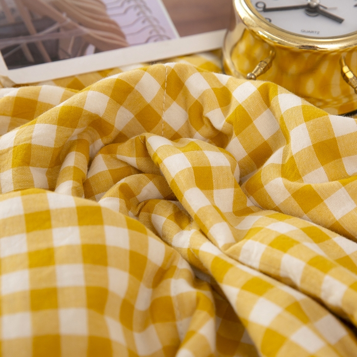 91家纺网 家纺一手货源 找家纺 天瑜家纺 2025新款色织全棉水洗棉棉花夏被 姜黄小格