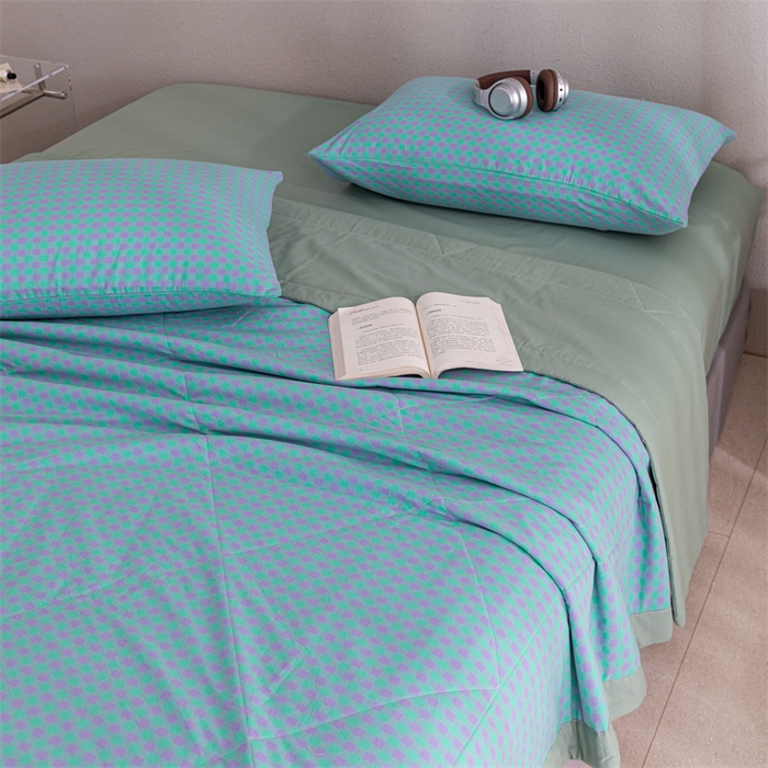 91家纺网 家纺一手货源 找家纺 天瑜家纺 2025新款色织全棉水洗棉棉花夏被 绿紫小格