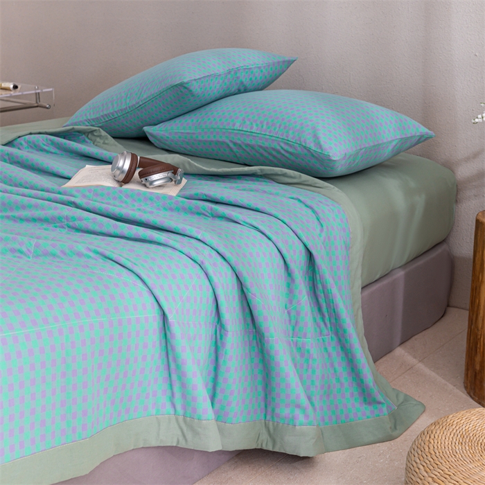 91家纺网 家纺一手货源 找家纺 天瑜家纺 2025新款色织全棉水洗棉棉花夏被 绿紫小格