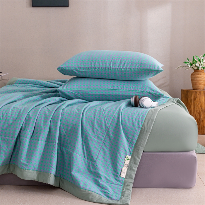 91家纺网 家纺一手货源 找家纺 天瑜家纺 2025新款色织全棉水洗棉棉花夏被 绿紫小格