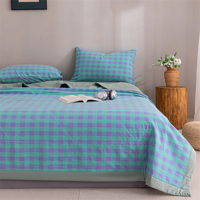 91家纺网 家纺一手货源 找家纺 天瑜家纺 2025新款色织全棉水洗棉棉花夏被 绿紫中格