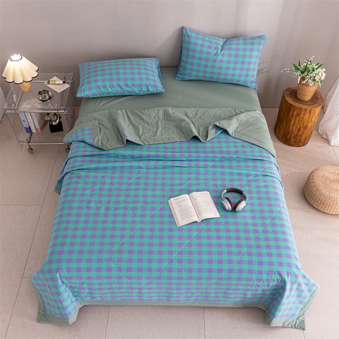 91家纺网 家纺一手货源 找家纺 天瑜家纺 2025新款色织全棉水洗棉棉花夏被 绿紫中格