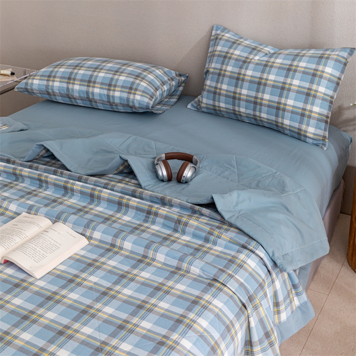 91家纺网 家纺一手货源 找家纺 天瑜家纺 2025新款色织全棉水洗棉棉花夏被 莫妮蓝