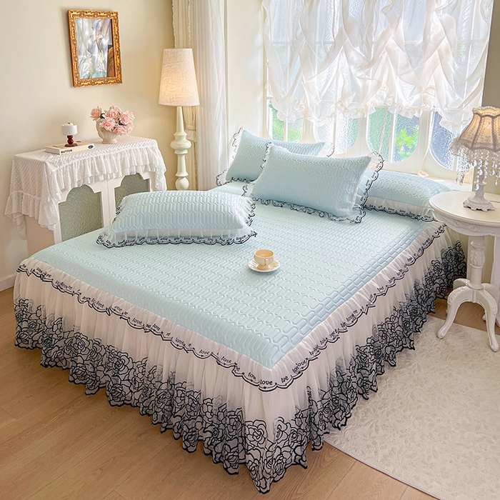 91家纺网 家纺一手货源 找家纺 2025新款凉感丝乳胶凉席床裙款夏被四件套-爱恋 蓝