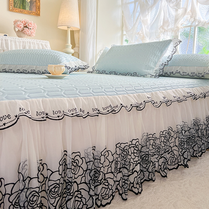 91家纺网 家纺一手货源 找家纺 2025新款凉感丝乳胶凉席床裙款夏被四件套-爱恋 蓝