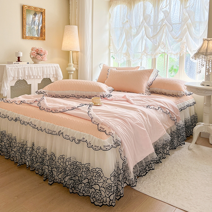 91家纺网 家纺一手货源 找家纺 2025新款凉感丝乳胶凉席床裙款夏被四件套-爱恋 玉