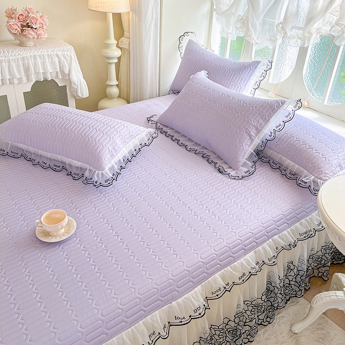 91家纺网 家纺一手货源 找家纺 2025新款凉感丝乳胶凉席床裙款夏被四件套-爱恋 紫