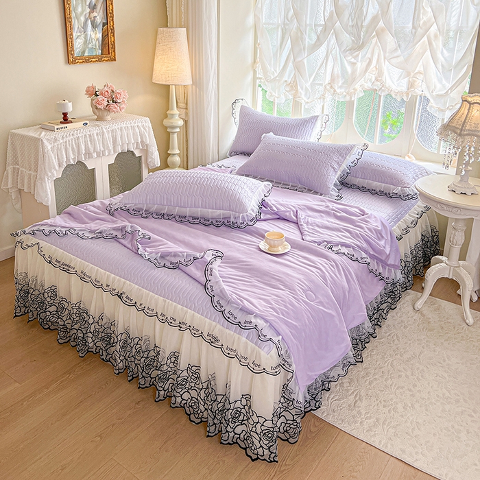 91家纺网 家纺一手货源 找家纺 2025新款凉感丝乳胶凉席床裙款夏被四件套-爱恋 紫