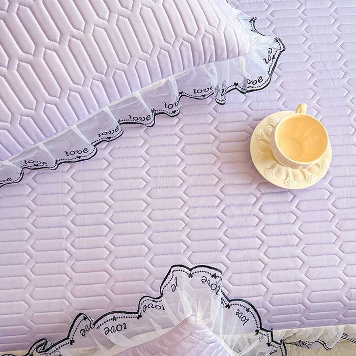 91家纺网 家纺一手货源 找家纺 2025新款凉感丝乳胶凉席床裙款夏被四件套-爱恋 紫