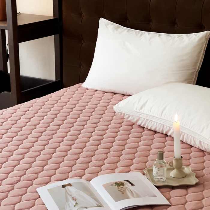 91家纺网 家纺一手货源 找家纺 凡客2025新款A类全棉加厚防水隔尿床垫【会员立减10元/条】 豆沙粉