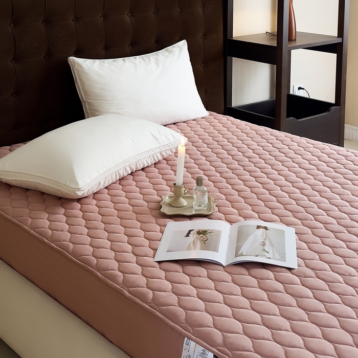 91家纺网 家纺一手货源 找家纺 凡客2025新款A类全棉加厚防水隔尿床垫【会员立减10元/条】 豆沙粉