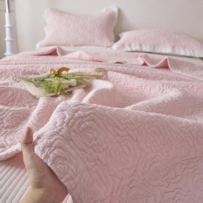91家纺网 家纺一手货源 找家纺 悦然毛巾被 2025新款全棉沁氧纱布夏被夏凉被空调被毛巾被 玫瑰沁氧粉