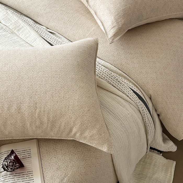 91家纺网 家纺一手货源 找家纺 鸿羽樱2025新款新款棉麻色织提花双层纱简单款四件套 铃兰浅