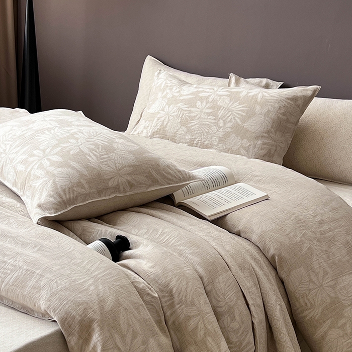 91家纺网 家纺一手货源 找家纺 鸿羽樱2025新款新款棉麻色织提花双层纱简单款四件套 叶兰