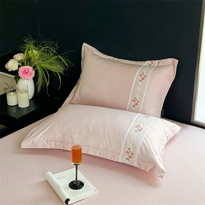 91家纺网 家纺一手货源 找家纺 庭笙 2025新款轻奢少女小香风提花四件套 星云粉