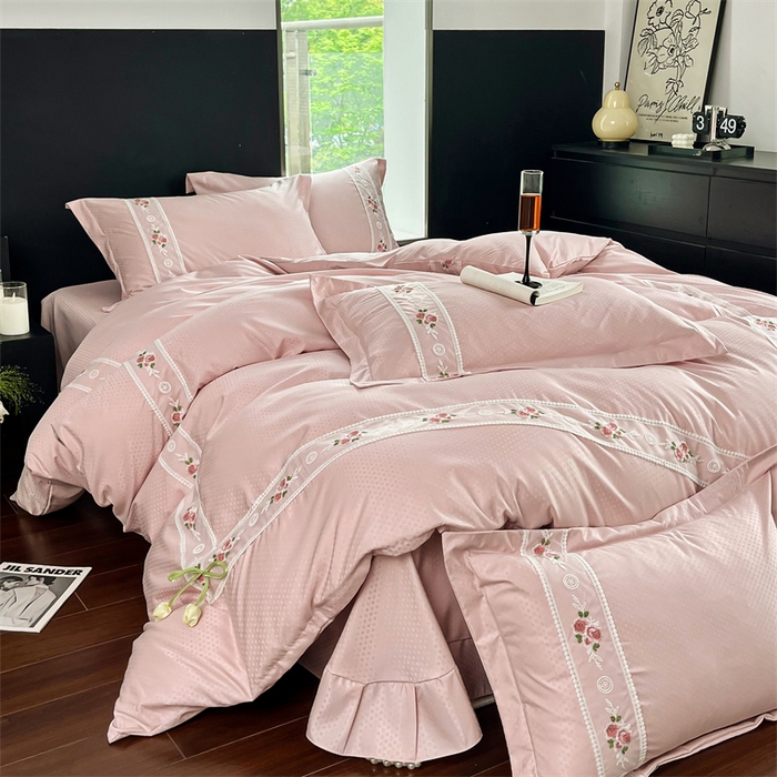 91家纺网 家纺一手货源 找家纺 庭笙 2025新款轻奢少女小香风提花四件套 星云粉