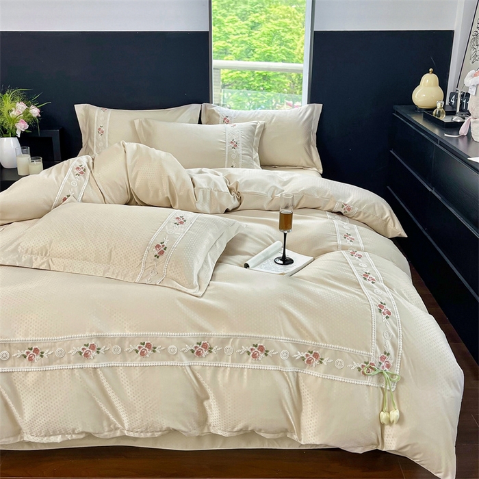 91家纺网 家纺一手货源 找家纺 庭笙 2025新款轻奢少女小香风提花四件套 星云浅咖