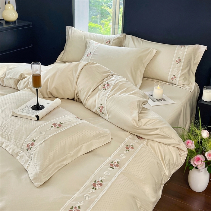 91家纺网 家纺一手货源 找家纺 庭笙 2025新款轻奢少女小香风提花四件套 星云浅咖