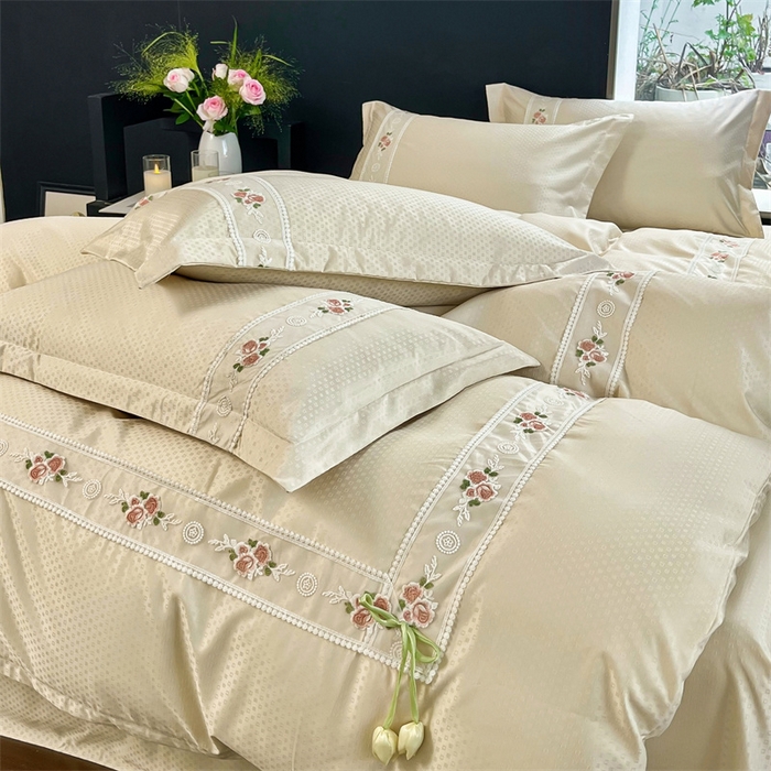 91家纺网 家纺一手货源 找家纺 庭笙 2025新款轻奢少女小香风提花四件套 星云浅咖