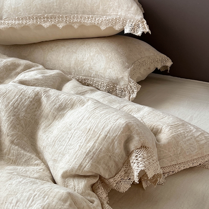 91家纺网 家纺一手货源 找家纺 凡客2025新款棉麻色织提花双层纱四件套（镂空花边款） 万物生