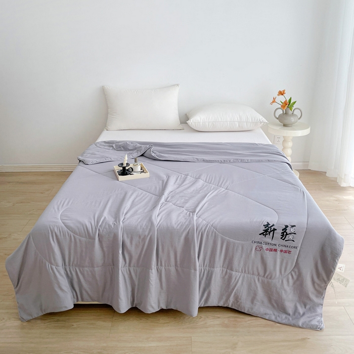 91家纺网 家纺一手货源 找家纺 思雅庭 2025新款水洗棉新疆棉花被夏被夏凉被空调被子 灰色