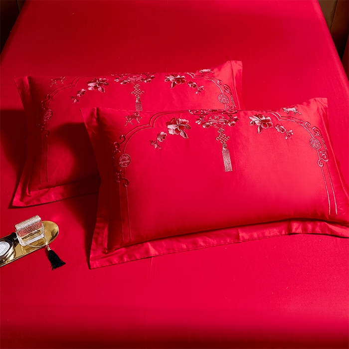91家纺网 家纺一手货源 找家纺 洽想家 2025新款全棉新中式刺绣婚庆四件套多件套（控价销售最低不低于288元） 诗情画意（红）