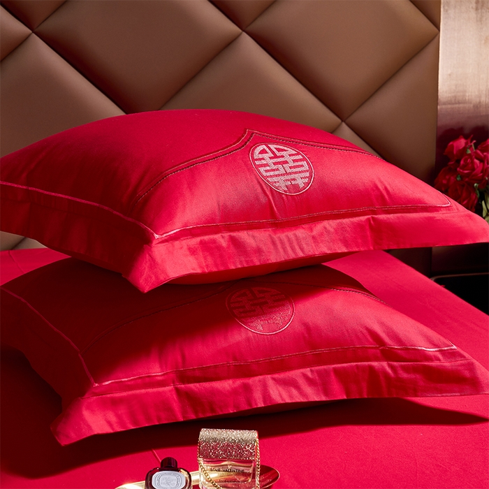 91家纺网 家纺一手货源 找家纺 洽想家 2025新款全棉新中式刺绣婚庆四件套多件套（控价销售最低不低于288元） 诗情画意（红）