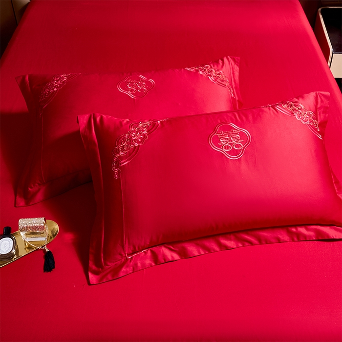 91家纺网 家纺一手货源 找家纺 洽想家 2025新款全棉新中式刺绣婚庆四件套多件套（控价销售最低不低于288元） 盛世繁华（红）