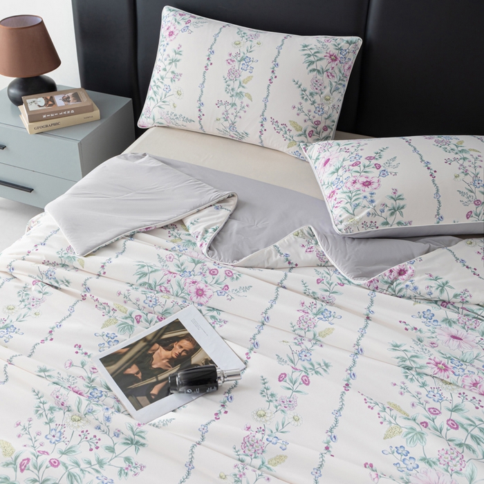 91家纺网 家纺一手货源 找家纺 玛德琳 2025新款A类兰精天丝印花凉感丝系列 田园花梦