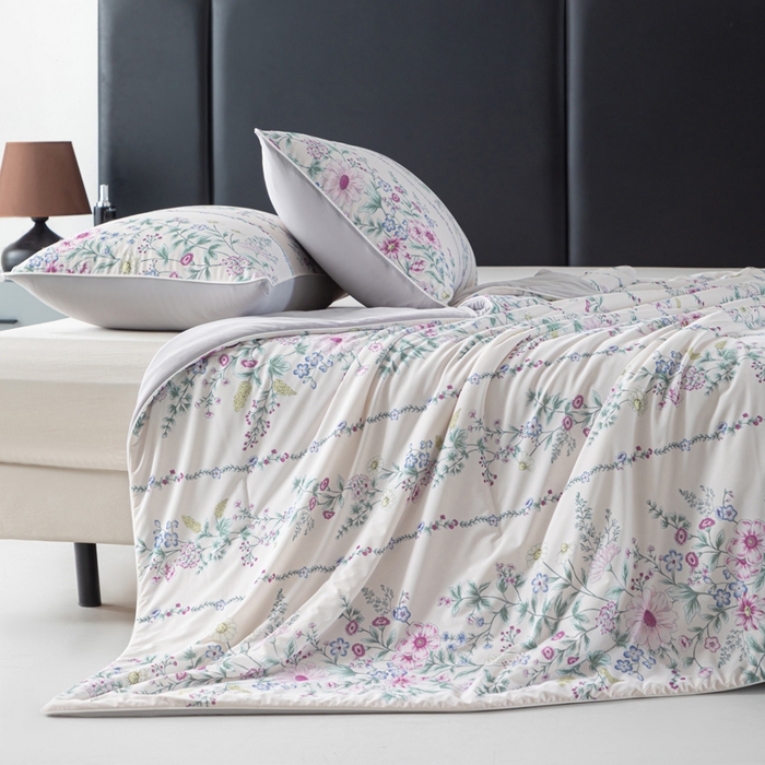 91家纺网 家纺一手货源 找家纺 玛德琳 2025新款A类兰精天丝印花凉感丝系列 田园花梦