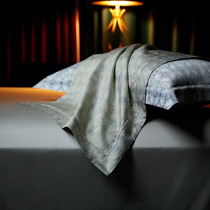 91家纺网 家纺一手货源 找家纺 缔缦 2025新款定织八枚锻s140数码印花系列四件套 贝蒂斯