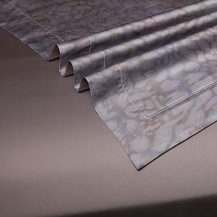 91家纺网 家纺一手货源 找家纺 缔缦 2025新款定织八枚锻s140数码印花系列四件套 琉璃