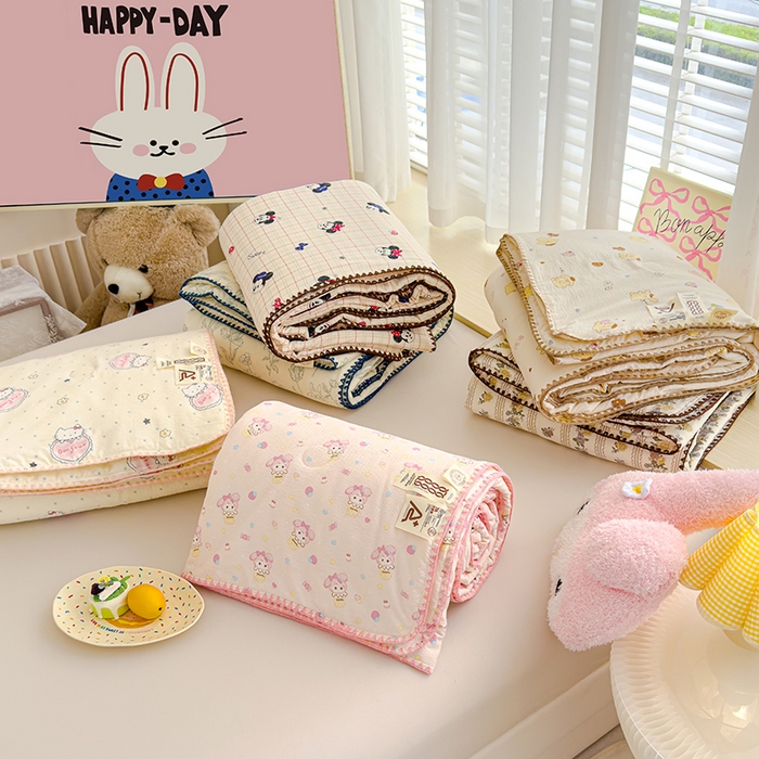 91家纺网 家纺一手货源 找家纺 星巴k家纺 2025新款贝壳绣三角针花边工艺款贝壳边夏被夏凉被空调被四件套【可提供买家秀】 组合图仅做展示