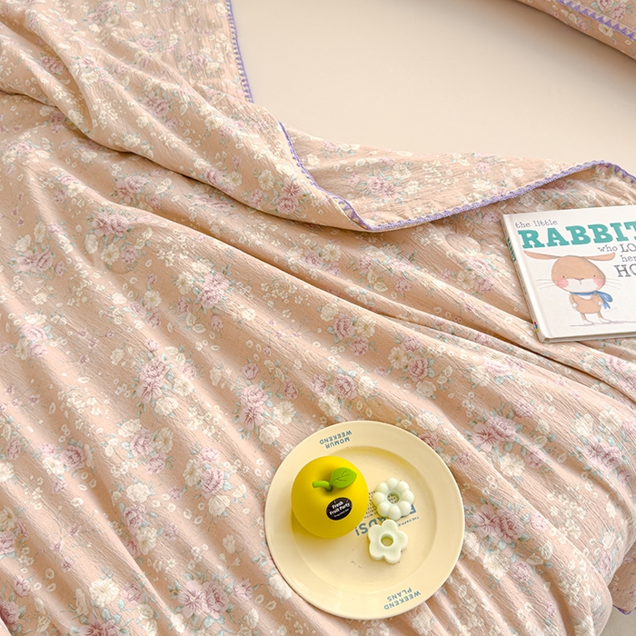 91家纺网 家纺一手货源 找家纺 星巴k家纺 2025新款贝壳绣三角针花边工艺款贝壳边夏被夏凉被空调被四件套【可提供买家秀】 爱如星辰