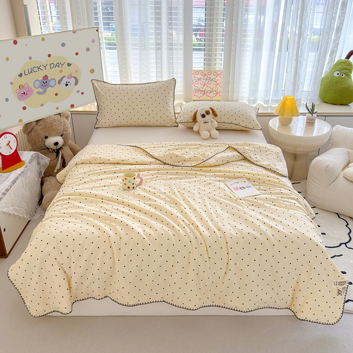 91家纺网 家纺一手货源 找家纺 星巴k家纺 2025新款贝壳绣三角针花边工艺款贝壳边夏被夏凉被空调被四件套【可提供买家秀】 波点灰