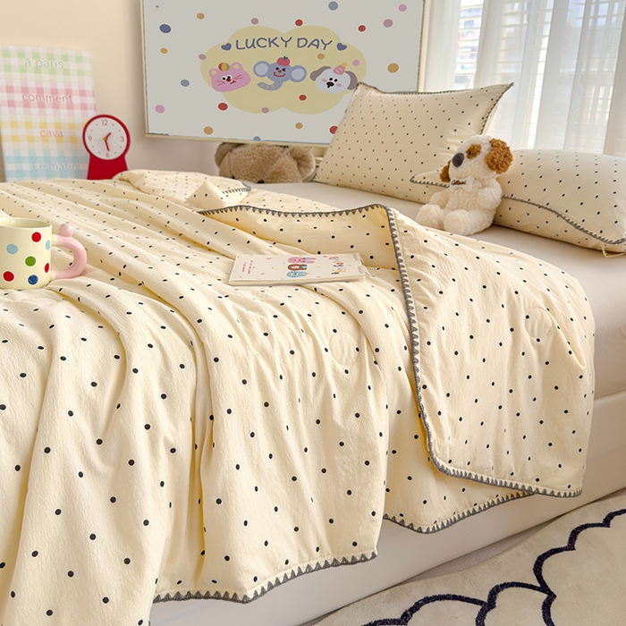 91家纺网 家纺一手货源 找家纺 星巴k家纺 2025新款贝壳绣三角针花边工艺款贝壳边夏被夏凉被空调被四件套【可提供买家秀】 波点灰