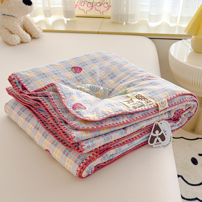 星巴k家纺 2025新款贝壳绣三角针花边工艺款贝壳边夏被夏凉被空调被四件套【可提供买家秀】 草莓甜心