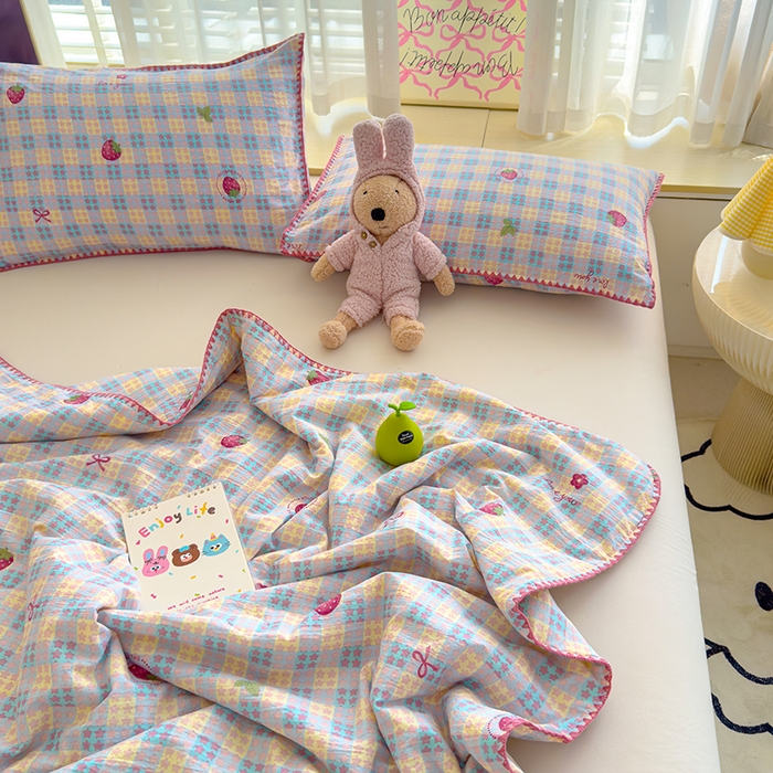 91家纺网 家纺一手货源 找家纺 星巴k家纺 2025新款贝壳绣三角针花边工艺款贝壳边夏被夏凉被空调被四件套【可提供买家秀】 草莓甜心