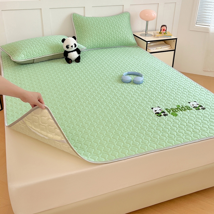 91家纺网 家纺一手货源 找家纺 缦纱 2025新款凉感丝加厚凉席夏季冰丝凉席 豆绿