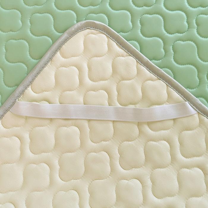 91家纺网 家纺一手货源 找家纺 缦纱 2025新款凉感丝加厚凉席夏季冰丝凉席 豆绿