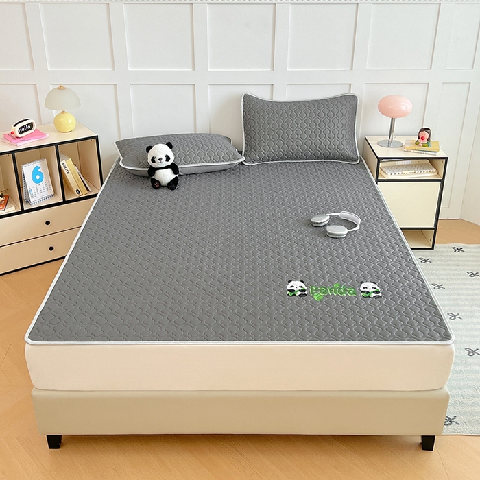 91家纺网 家纺一手货源 找家纺 缦纱 2025新款凉感丝加厚凉席夏季冰丝凉席 高级灰