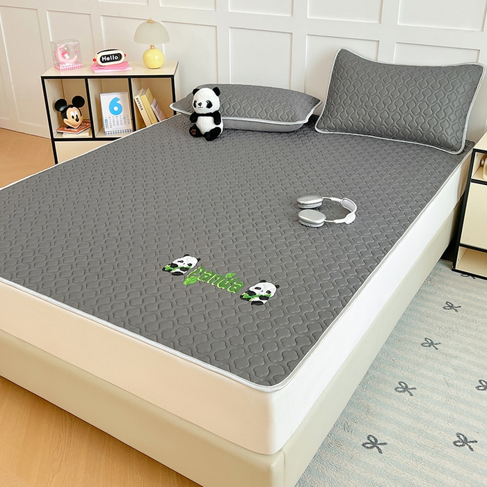 91家纺网 家纺一手货源 找家纺 缦纱 2025新款凉感丝加厚凉席夏季冰丝凉席 高级灰